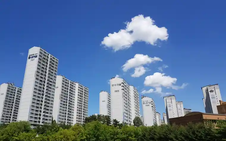 아파트 단지 스카이라인
